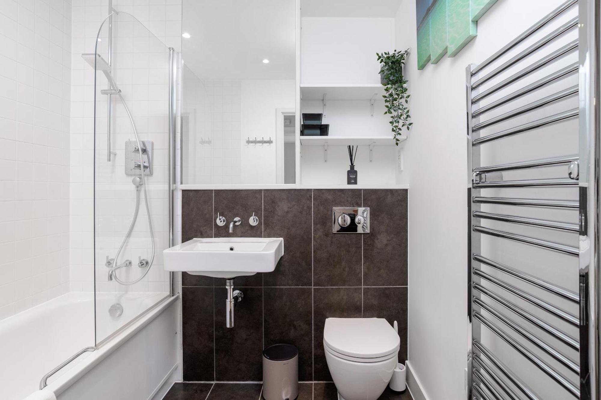 Premium Apartment - Allocated Parking - Great Location Plymouth Kültér fotó